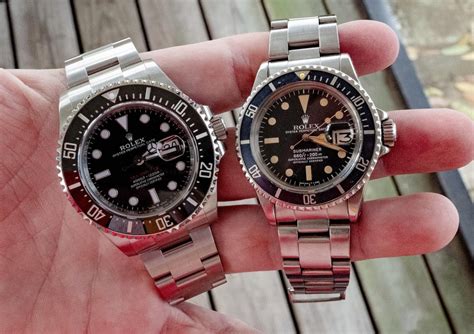 rolex sea dweller 4000 vs submariner|rolex sea dweller two tone.